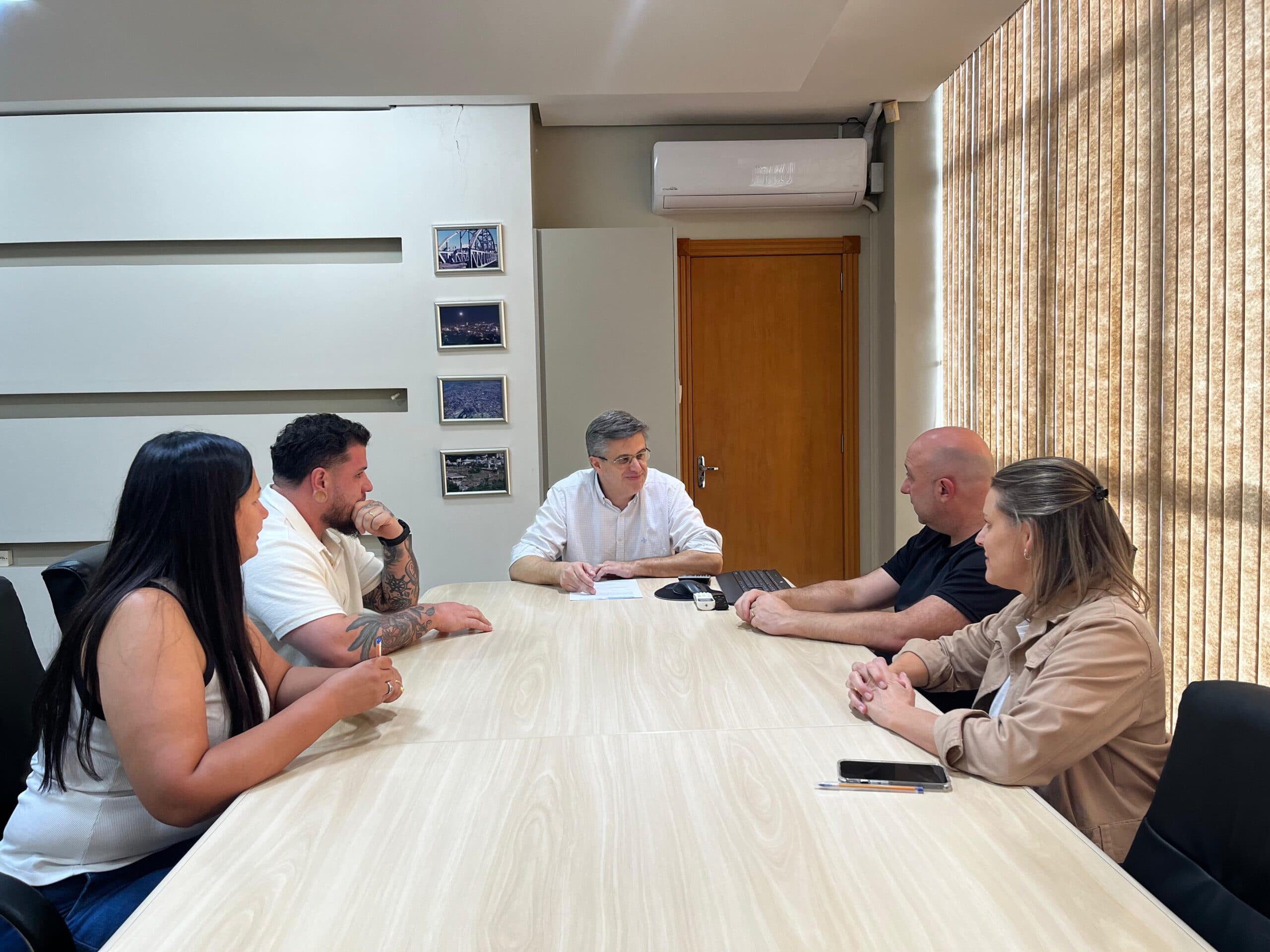 Prefeitura de Caçador assina ordem de serviço para reforma e ampliação do posto de Saúde do Rancho Fundo - Prefeitura de Caçador |