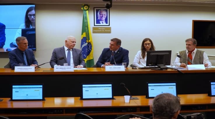Política: Cobalchini assume presidência da Comissão do Fundo Constitucional do Sul - Caçador Online
