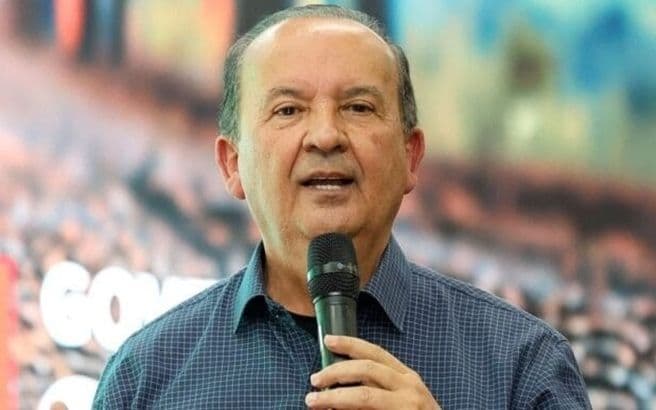 Jorginho Mello é reeleito governador de Santa Catarina em primeiro turno
