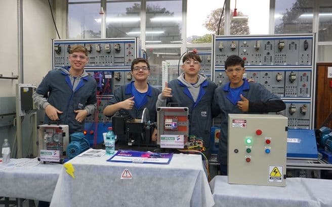 Educação: Mundo Senai apresenta caminhos para qualificação e inserção no mercado de trabalho - Caçador Online