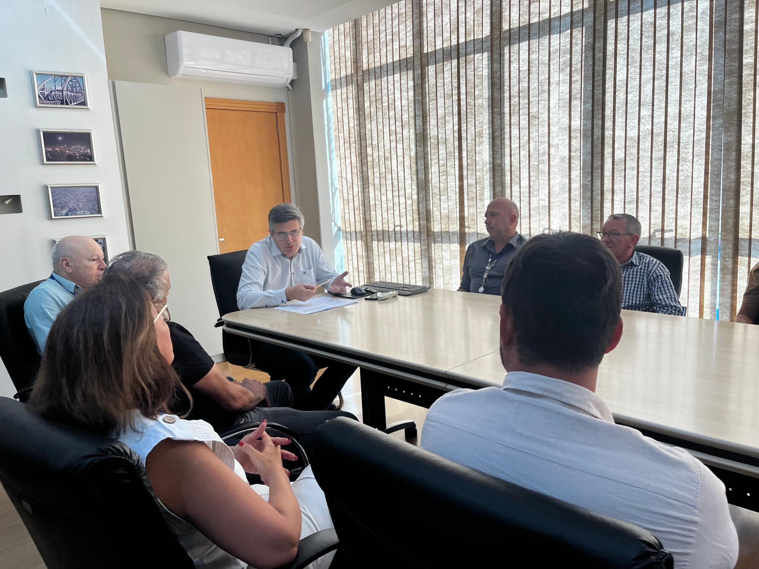 Assinadas ordens de serviço para continuidade das obras no Posto de Saúde do Berger - Prefeitura de Caçador |
